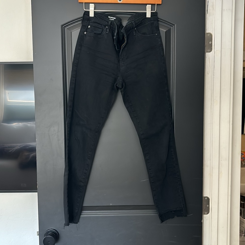 The Stevie ankle black denim